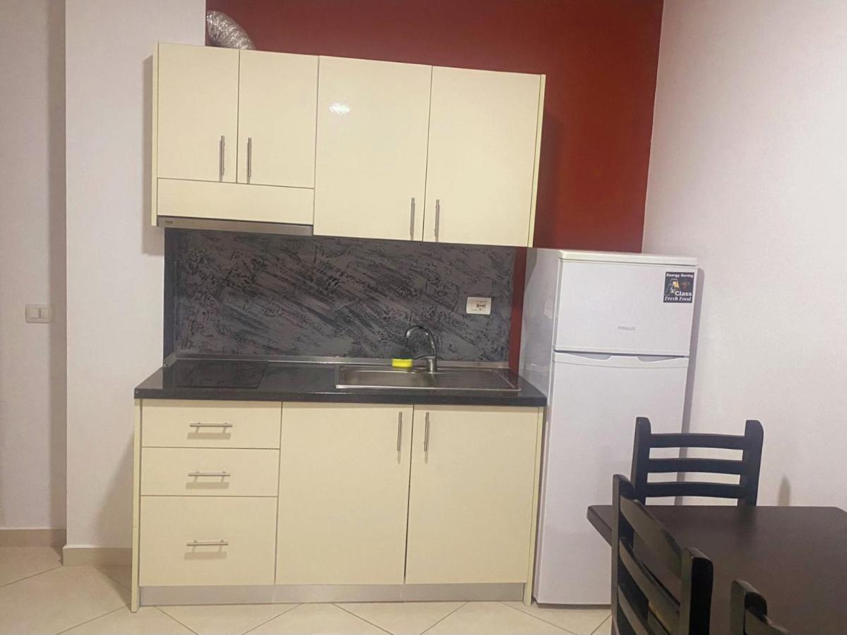 Shengjin Apartamente Antoni Bagian luar foto