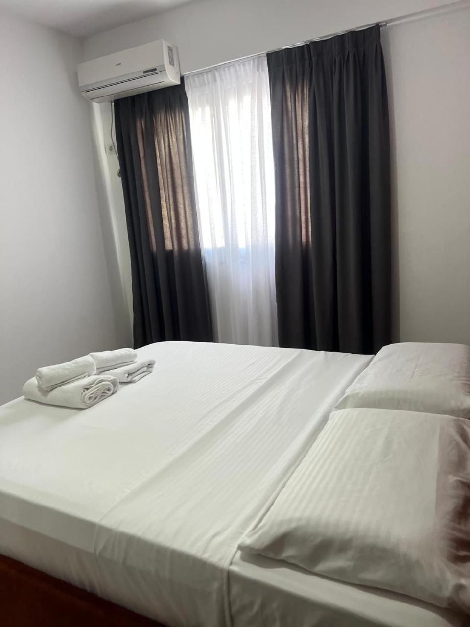 Shengjin Apartamente Antoni Bagian luar foto