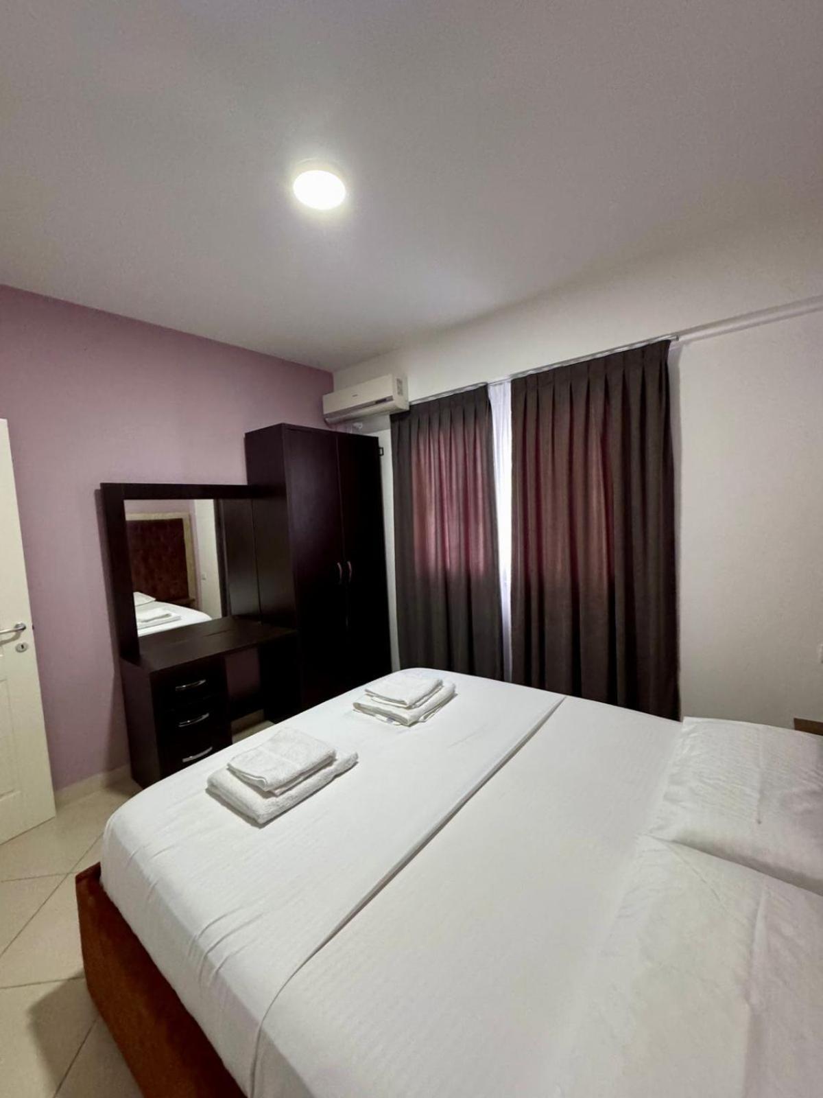 Shengjin Apartamente Antoni Bagian luar foto