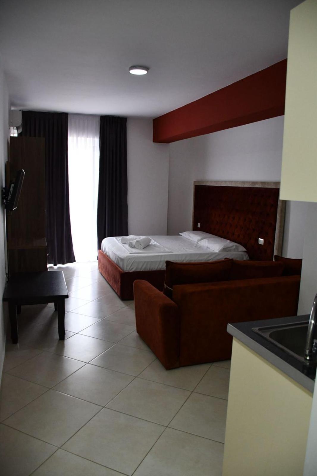 Shengjin Apartamente Antoni Bagian luar foto