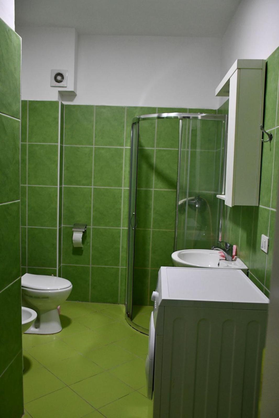 Shengjin Apartamente Antoni Bagian luar foto