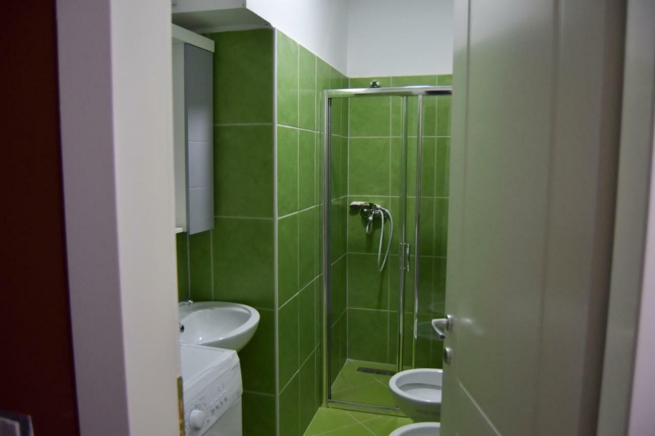 Shengjin Apartamente Antoni Bagian luar foto