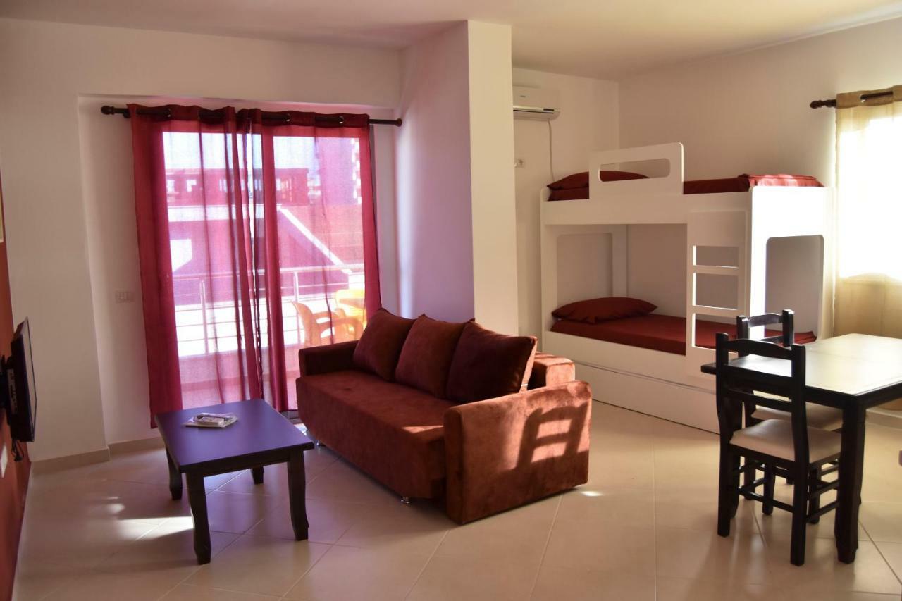 Shengjin Apartamente Antoni Bagian luar foto